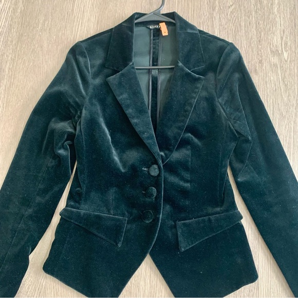 Black Halo Jackets & Blazers - Black Halo Velvet Women's Blazer